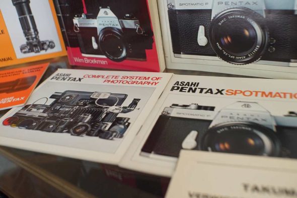 Lot of Pentax book, spotmatic manuals, lens manuals, English and Dutch