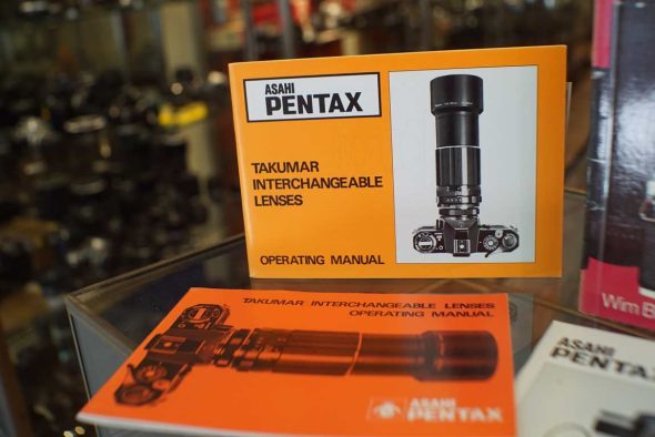 Lot of Pentax book, spotmatic manuals, lens manuals, English and Dutch
