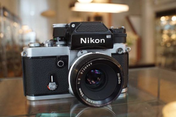 Nikon F2 Photomic kit + Nikkor 50mm f/2 Pre-AI