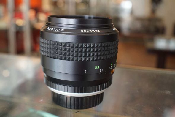 Minolta MC Rokkor 85mm f/1.7 + Hood