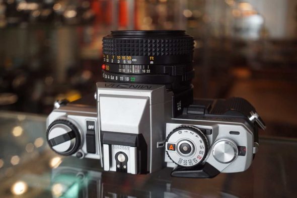 Minolta X-500 kit + MD 50mm f/1.7 lens