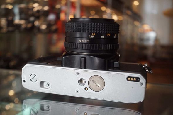 Minolta X-500 kit + MD 50mm f/1.7 lens