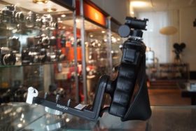 Mamiya Left hand bracket for RZ67 camera
