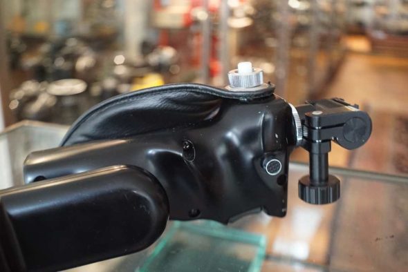 Mamiya Left hand bracket for RZ67 camera