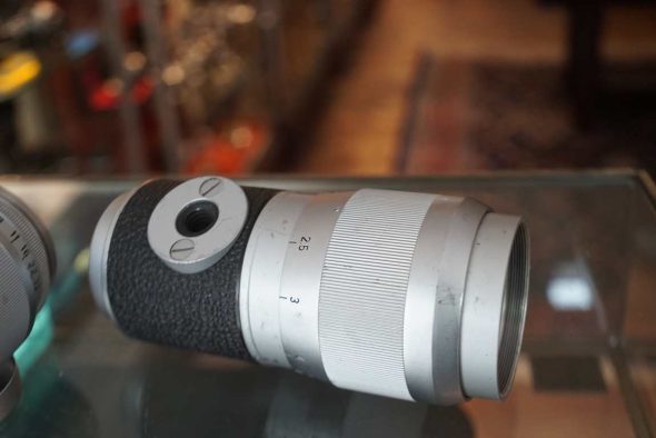 Leica Hektor 135mm F/4.5 chrome LTM lens + extra Visoflex focusing attachment