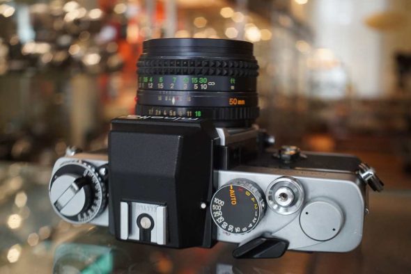 Minolta XE-5 + 50mm F/1.7 MD Rokkor lens