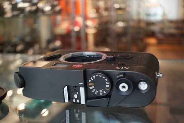 Leica M7 body Black Chrome, 0.72, 2001