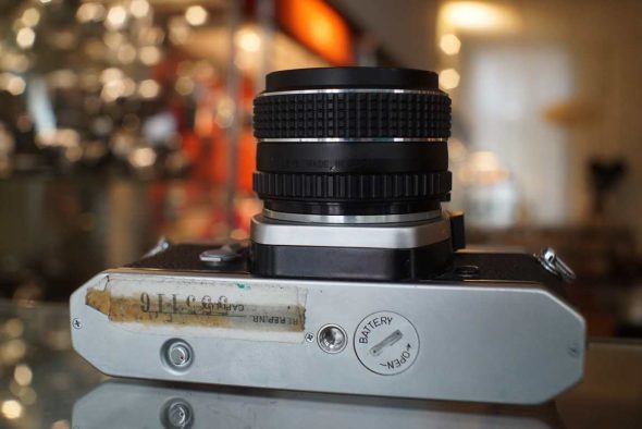 Pentax Spotmatic F + SMC Takumar 55mm f/1.8 kit