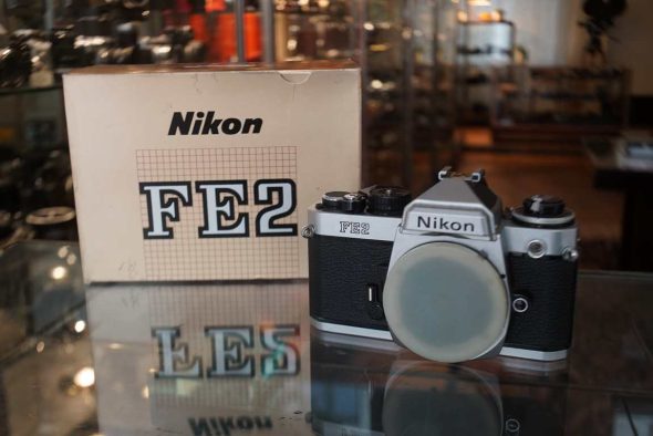 Nikon FE2 body chrome, issues, boxed, OUTLET