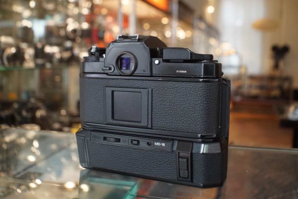 Nikon FA black + MD-15 + Nikkor 50mm f/1.8 AIS pancake