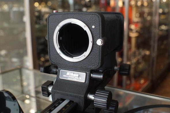Nikon PB-6 bellows kit incl. PS-6 slide copy device