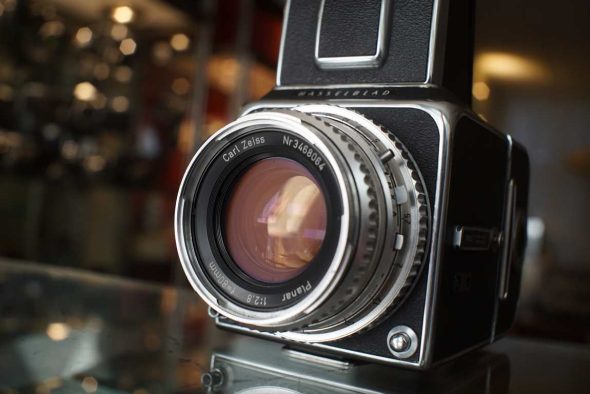Hasselblad 500C kit + Zeiss Planar 80mm f/2.8 C Chrome