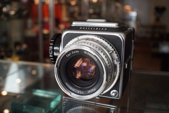Hasselblad 500C kit + Zeiss Planar 80mm f/2.8 C Chrome