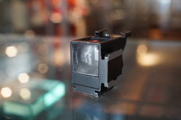 E. Leitz Wetzlar AUFSU black paint waist level finder
