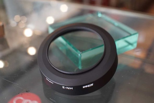 Nikon HN-2 metal screw in lenshood 28mm lenses, boxed