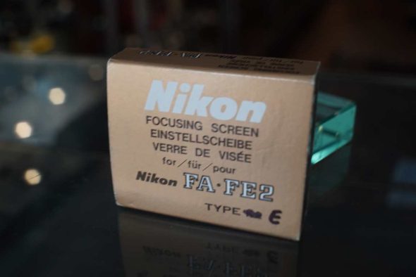 Nikon FE2/FA Focusing screen type E, grid pattern, boxed