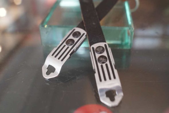Rolleiflex strap lugs, for MX-EVS, 2.8C/2.8D