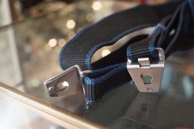 Mamiya RZ67 blue/black camera strap