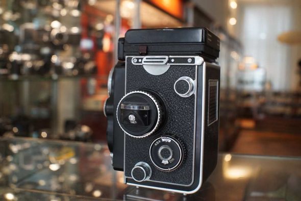 Rolleiflex 3.5F TLR camera with CZ Planar 75/3.5 lens