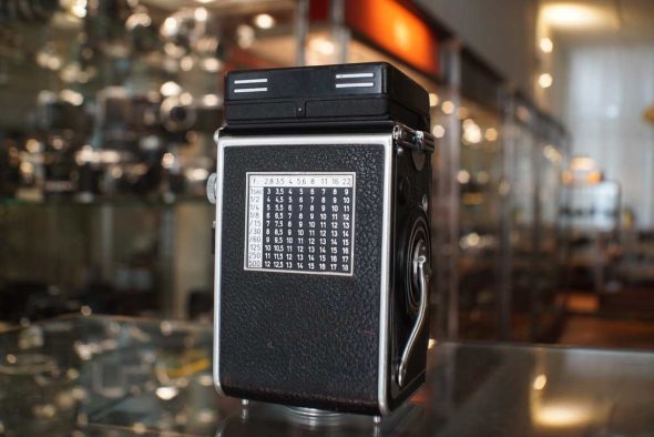 Rolleiflex 3.5F TLR camera with CZ Planar 75/3.5 lens
