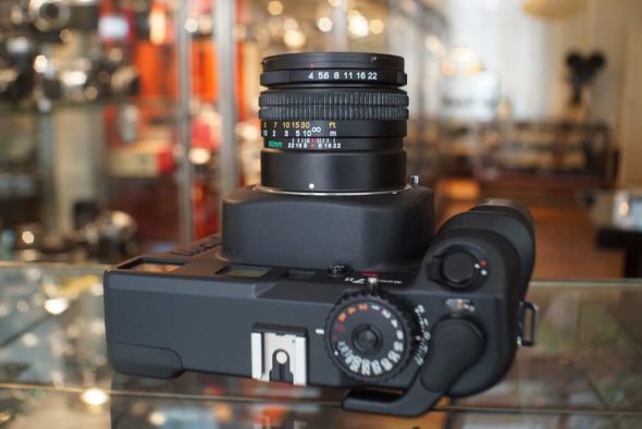 Mamiya 7II matte black + 80mm F/4 L lens, in kit box