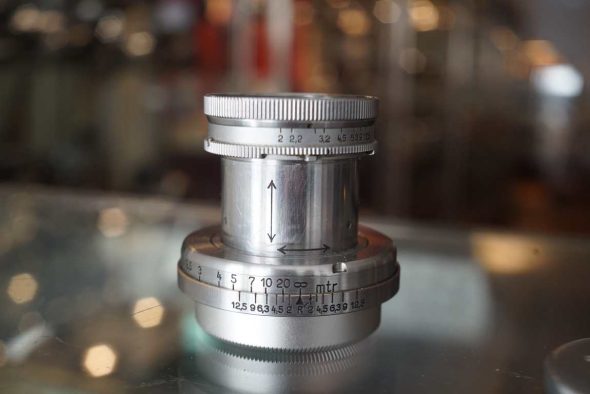 Leica Leitz Summar 50mm f/2 LTM lens chrome