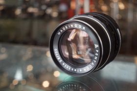 Pentacon 100mm f/2.8 M42 mount lens