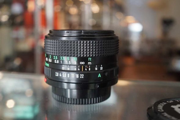 Canon newFD 28mm f/2.8 wide angle lens