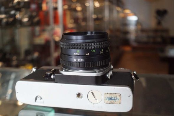 Minolta XE-1 w/ MD Rokkor 50mm f/1.7