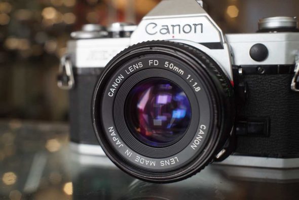 Canon AE-1 + nFD 50mm f/1.8 lens kit