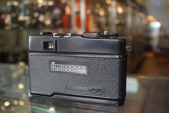 Vivitar 35ES compact rangefinder w/ 40mm f/1.7 lens
