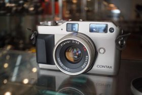 Contax G1 Green label + Carl Zeiss Planar 35mm F/2 lens kit