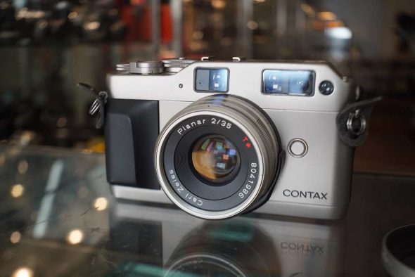 Contax G1 Green label + Carl Zeiss Planar 35mm F/2 lens kit