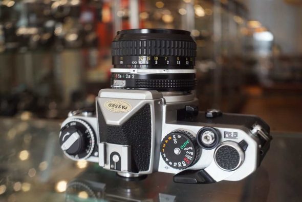 Nikon FE + Nikkor 50mm f/2 AI lens kit
