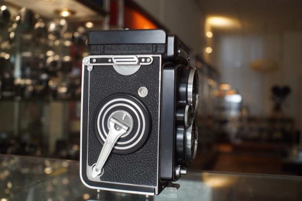 Rolleiflex 3.5E TLR w/ Planar lens
