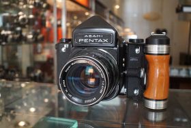 Pentax 67 kit with standard prism + Takumar 105mm F/2.4 lens + wooden grip