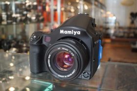 Mamiya 645AFDII + AF 80mm F/2.8 and HM401 film back kit