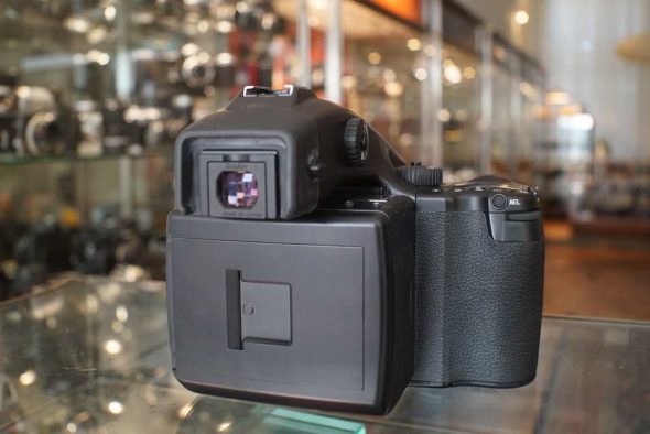 Mamiya 645AFDII + AF 80mm F/2.8 and HM401 film back kit