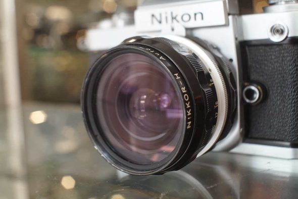 Nikon F2 silver + DA-1 finder + Nikkor 3.5 / 28mm, collectible