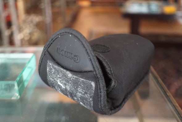 Canon angle finder B in pouch