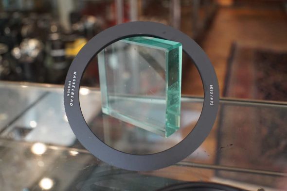 Hasselblad 93 filter retainer for and B70+93 adapter for 6093 Proshade