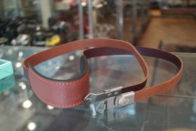 Rollei strap to fit Rolleiflex 2.8 D