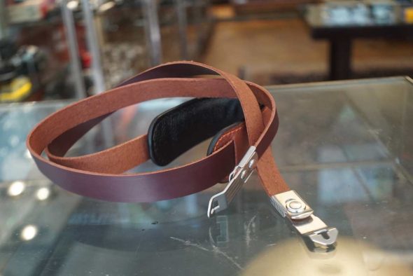 Rollei strap to fit Rolleiflex 2.8 D