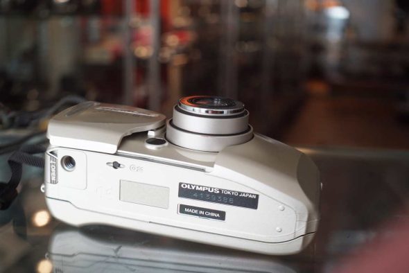 Olympus MJU-III zoom 80 compact camera