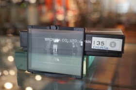 Bronica ETRSI focusing screen-EI, with 135N and 135W lines, Boxed