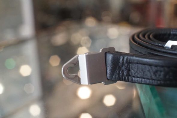 Hasselblad neck strap 49018