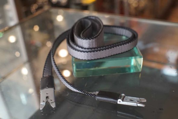 Rolleiflex strap for 2.8F etc