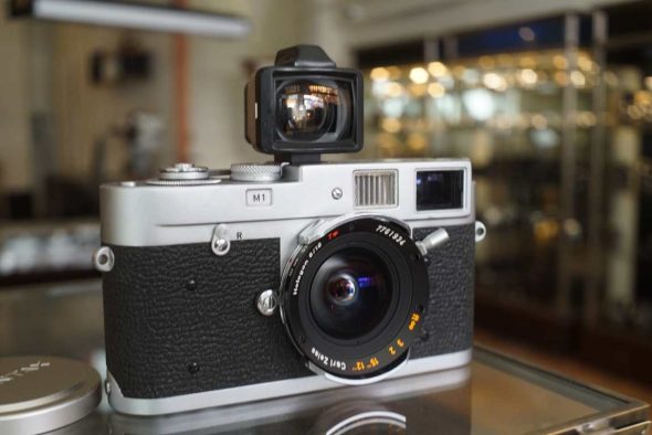 Leica M1 body + M-mount converted Carl Zeiss Hologon 16mm F/8 lens