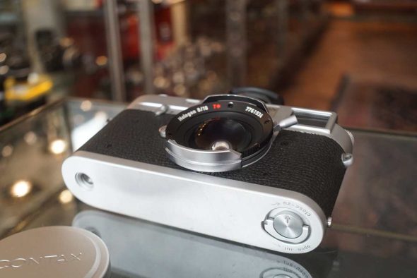 Leica M1 body + M-mount converted Carl Zeiss Hologon 16mm F/8 lens