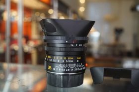 Leica 11874 Summilux-M 35mm F/1.4 ASPH. E46 + 12589 A49 lenshood